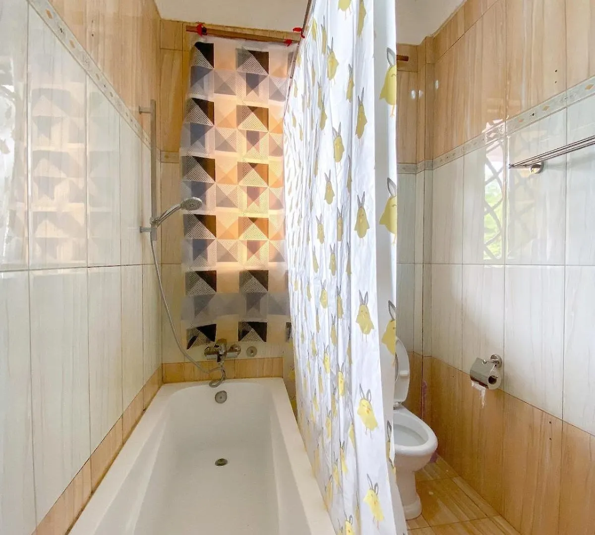Apartment Bedroom In A Serene Environment Entebbe